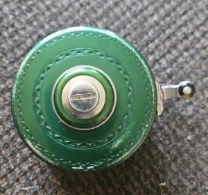 Carrete de pesca con mosca automático silencioso Shakespeare TRU-ART de colección, modelo #1837 - Imagen 1 de 7