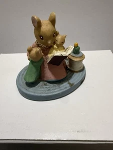 VTG AVON Forest Friends Mouse Figurine 1980s Storytime Resin Mother Child Baby - Picture 1 of 7