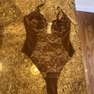 shapellx shapewear Lace Body Suit, Brown, Size Small  - Picture 1 of 7