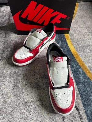 Talla 13 - Nuevo 2025 Air Jordan 1 Retro Bajo OG 'Chicago' HQ6998-600 Para hombres Foto 1 de 4