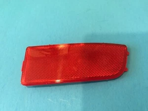 2007 - 2018 Sprinter Rear bumper reflector , passenger side - right hand . - Picture 1 of 4