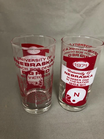 TWO 1970-71 UNIVERSITY OF NEBRASKA CORN HUSKERS NATL CHAMPION TUMBLERS Cover