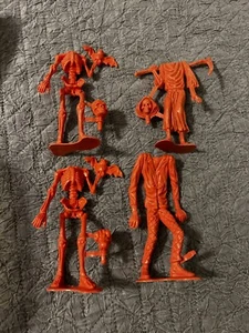 Vintage MPC Pop Top Horrors 6"" orange Reaper Skel Figur 1960er Jahre 4 Stck. unberührt! - Bild 1 von 3