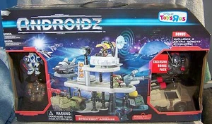 JUEGO DE BONIFICACIÓN DE BASE AÉREA ANDROIDZ STRIKEBOT CON VEHÍCULO Y 3 ROBOTS JUGUETES R EXCLUSIVO DE EE. UU. - Imagen 1 de 6