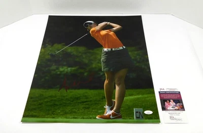 Foto firmada por Michelle Wie de 16 x 20 colores LPGA Golf JSA automática AR90595 Foto 1 de 3