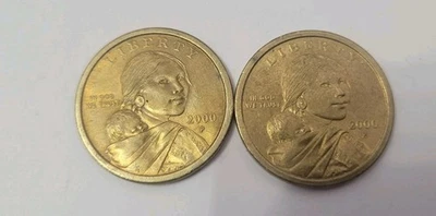 2000 P Sacagawea One Dollar Coins US Liberty - Gold Color - Image 1 of 4