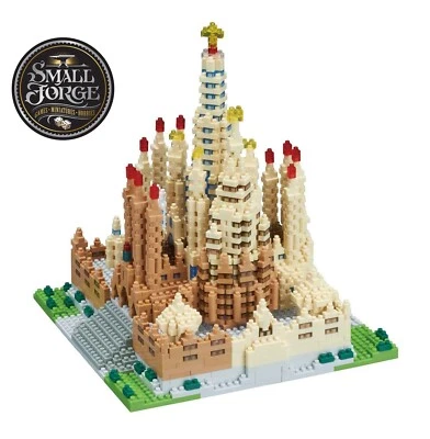 Nanoblock SAGRADA FAMILIA, Deluxe Series, NB-028, 2660 Pieces, Level 5, NEW - Image 1 of 4