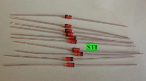 DIODO ZENER - 4.7V - 1/2 Watt - BZX55C4V7 - Qtà 5 - OFFERTA!! - Foto 1 di 1
