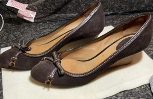 Chloe | Brown Suede Wedge with Bows 37.5 Pre-Owned EUC! - Picture 1 of 4