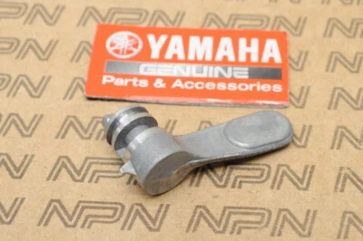 Nuevo de Lote Antiguo Yamaha YJ2 G6S G7S GT1 GT80 JT1 JT2 U5 YG5 Petcock Palanca 122-24524-00 Foto 1 de 4