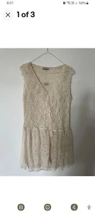 Ladies dress size 16 bought but never unused. - Picture 1 of 3