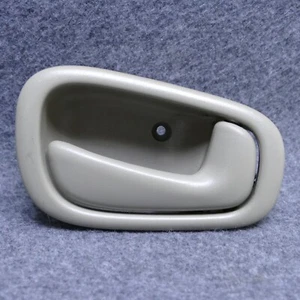 1998-2002 Corolla Prizm RH Front Rear Interior Door Handle 69277-02050 Taupe P17 - Picture 1 of 7
