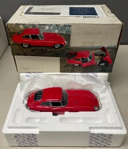 Franklin 1/24 - Jaguar E-Type Series 1 Coupe 1961 Red Diecast Scale Model Car - Picture 1 of 2