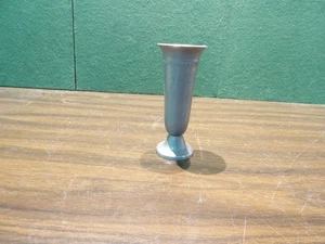 E7417 - Jarrón de peltre - 5,5" de alto - Imagen 1 de 1