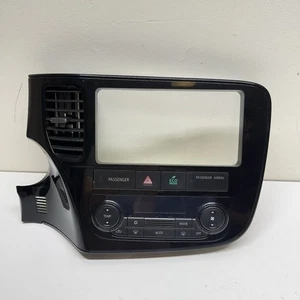 2014-2016 Mitsubishi Outlander Black Temperature Control CLIMATE AC TRIM OEM - Picture 1 of 15