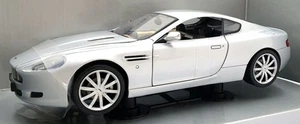 Mondo 1/18 Scale Diecast 500437 - Aston Martin DB9 Coupe - Silver - Picture 1 of 5
