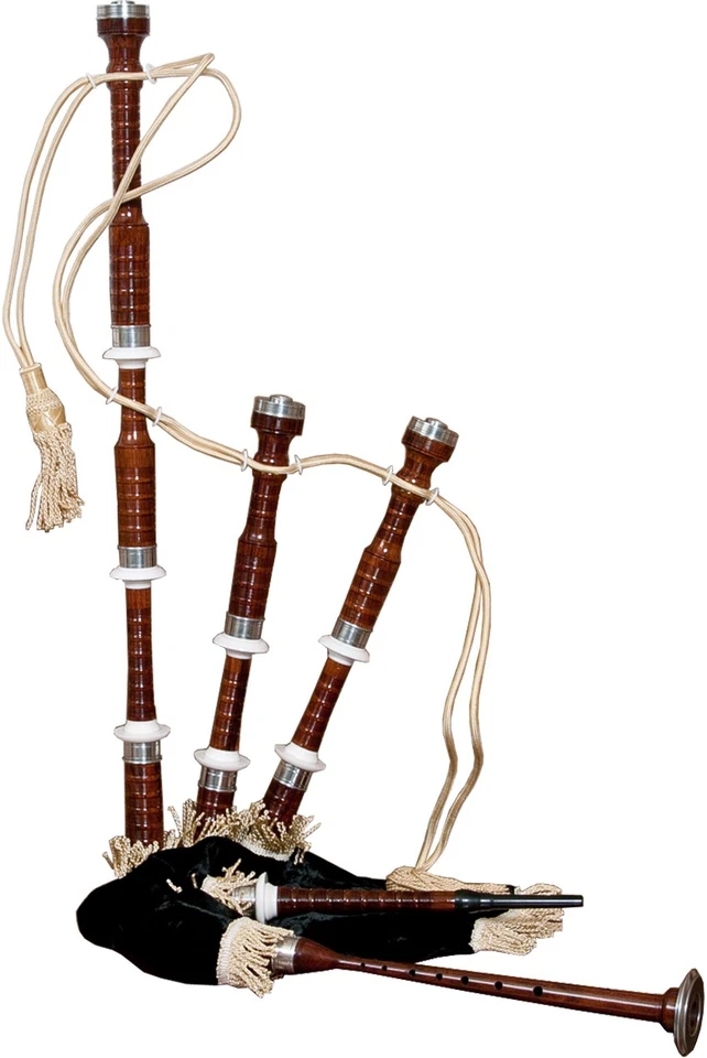 Roosebeck 40 X 20 Inch Bagpipe Set Full Size Black Bagcrb