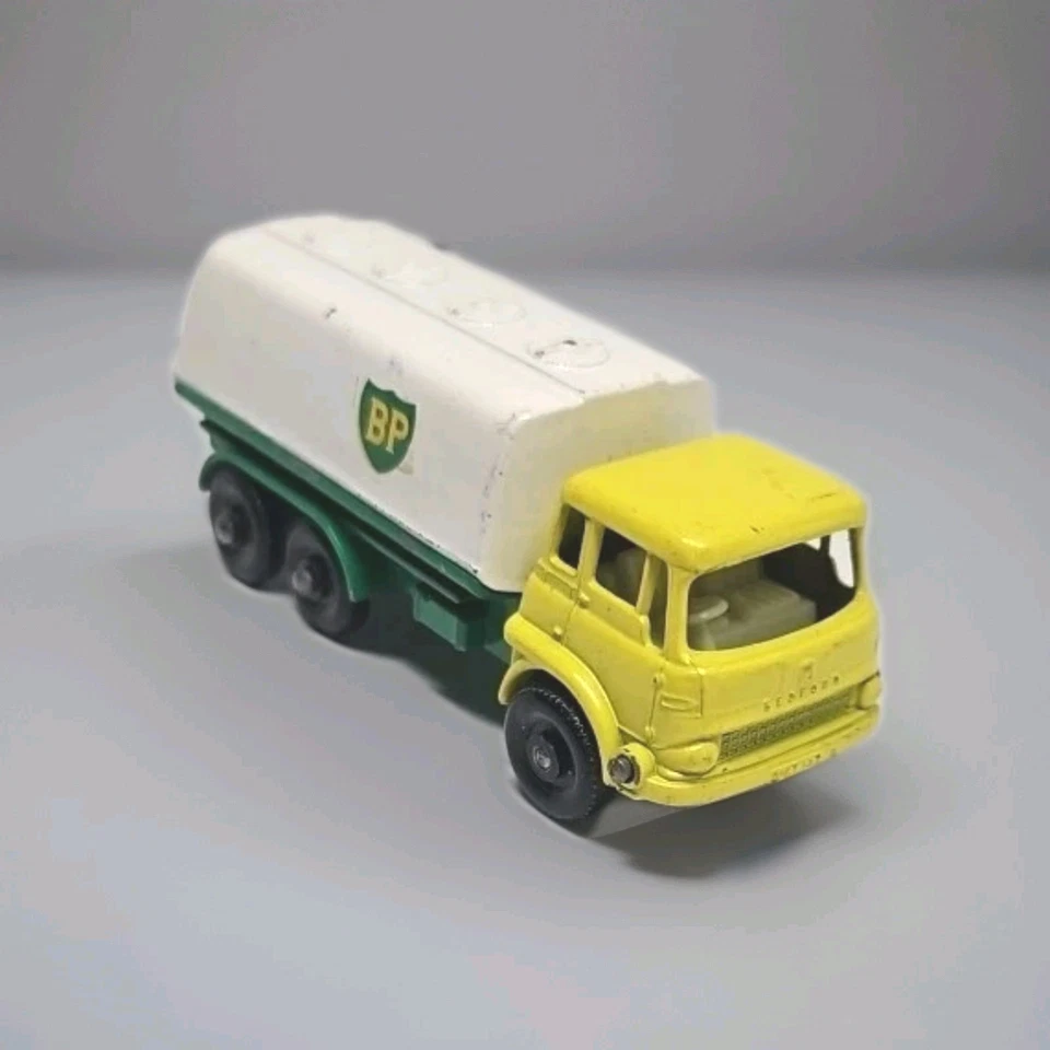 Petrolero Matchbox Lesney Serie 25, Hecho en Inglaterra Foto 1 de 4