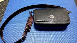 Coach COACH Logan Messenger Shoulder Bag CH252 Fit House - Picture 1 of 2