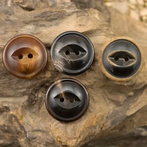 10Pcs/Set Natural Horn Buckle Buttons Round 2-Holes Button DIY Sewing Supplies - Picture 1 of 13