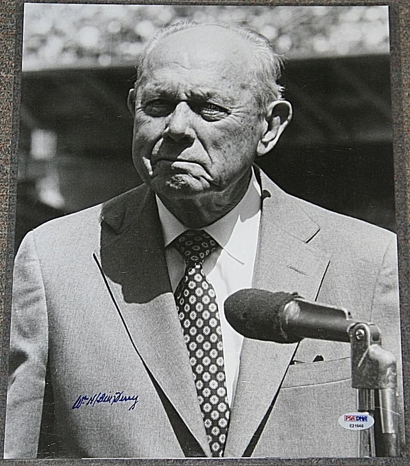 Bill Terry Signed Auto 11x14 Photo PSA/DNA E21646 HOF - Image 1 of 2