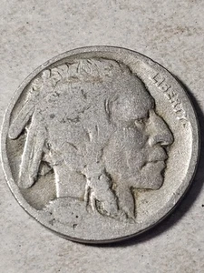 1918-P 5C Buffalo Indian Head Nickel, Antique U.S. Coinage, Free Shipping - Picture 1 of 3