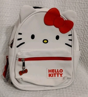 NUEVO CON ETIQUETAS Hello Kitty by Sanrio Face Mini Mochila Bolso Blanco con Lazo Rojo  Foto 1 de 4
