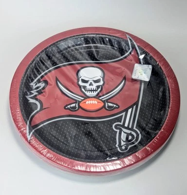 Tampa Bay Buccaneers Paper Plates 18 Count Disposable Party Plates - Image 1 of 2
