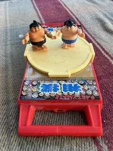 1980 TOMY WIND-UP SUMO WRESTLERS W/ RING & CARRYING CASE - Picture 1 of 10