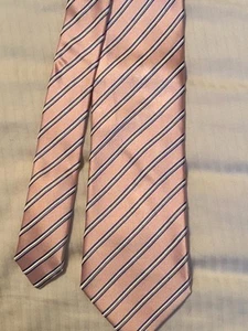 Donald J. Trump Signature Collection Mens 100% Silk Tie Pink Striped - Picture 1 of 10