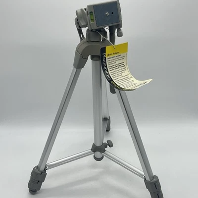 Sunpak Platinum Plus 5800D Medium Duty Tripod Extends to 59" - Image 1 of 4