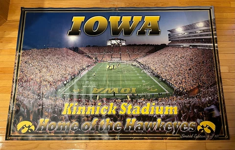 LIMITED EDITION KINNICK STADIUM BANNER - AUTOGRAPHED HAYDEN FRY & OTHERS *RARE* Cover