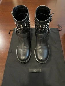 Women Valentino Rockstud Biker Leather Ankle Boots Black size 36 - Picture 1 of 9