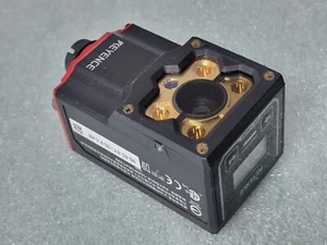 KEYENCE SR-1000W Automatic Focus Code Reader - Picture 1 of 19