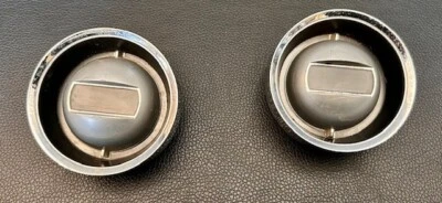 Lote de (2) Ford Thunderbird 1964-66? Biseles de pod medidor de tablero Foto 1 de 4