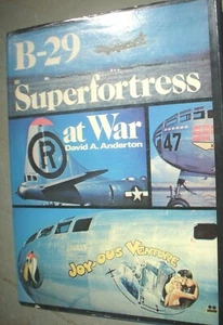 LIBRO ILUSTRADO GUERRA MILITAR B-29 SUPERFORTALEZA 176 PÁGINAS AVIÓN ILUSTRADO - Imagen 1 de 6