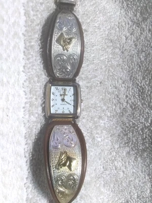 Reloj Montana Plateros Mujer Oro Cabeza de Caballo Cuero Negro Nuevo Murciélago Bueno Foto 1 de 4