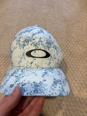 Oakley Golf Hat - Image 1 of 3