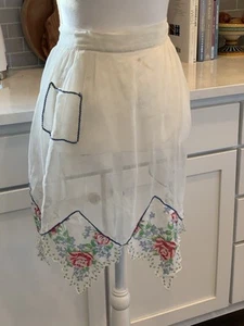 Vintage 50's Organza Fabric Floral Hankie Apron - handmade - Picture 1 of 12