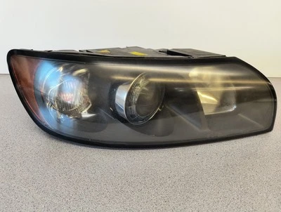 2004 2005 2006 2007 VOLVO S40 V50 PASSENGER RIGHT RH HID XENON HEADLIGHT - Image 1 of 4