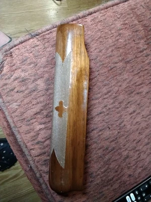 Antebrazo de nogal Remington 870 20ga Foto 1 de 4