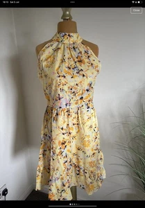 Stunning Occasion Dress Yellow Floral Summer Party Flattering Fit 12-14 - Picture 1 of 5