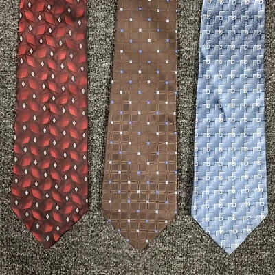 Lote de corbatas de seda para hombre talla estándar Bugatti J. Ferrar & Pierre Cardin conjunto de 3 piezas Foto 1 de 4