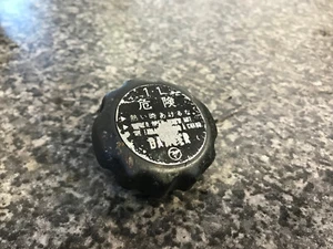 Tappo rilascio pressione riempimento ruota radiatore Ducati ST3 - Foto 1 di 2