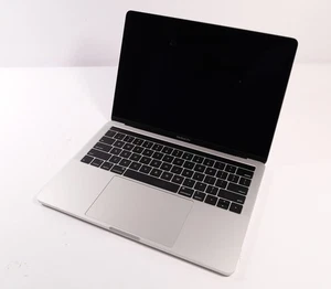 Apple MacBook Pro A2159 13,3" i5-8257U 1,4 GHz CPU 8GB RAM 256GB SSD - Zdjęcie 1 z 10