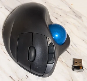 Logitech M570 Wireless Trackball Mouse with Receiver Dongle Tested and Working - Picture 1 of 3