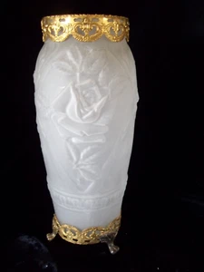 Vintage Barolac Josef Inwald  Roses frosted 3D Vase gold tone footed filigree - Picture 1 of 19
