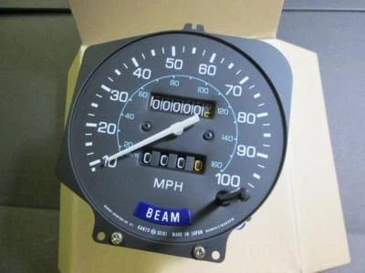 Velocímetro Datsun 810 OEM nuevo de lote original Foto 1 de 2
