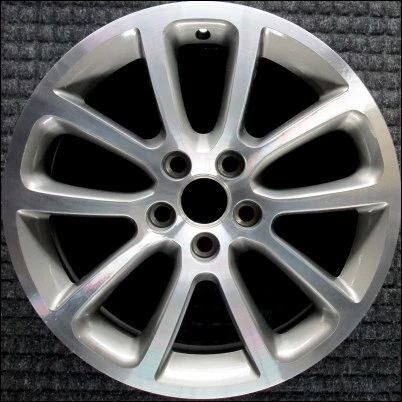 Llanta Ford Fusion 18 pulgadas mecanizada OEM de 2008 a 2010 Foto 1 de 1