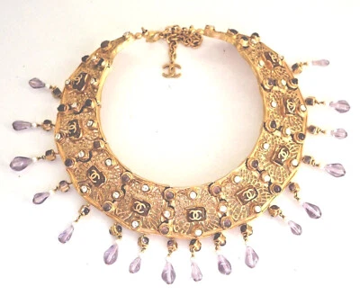 CHANEL Necklace 2011 Métiers d'Art Paris Byzance Runway Gripoix Amethyst fgyhu - Image 1 of 4